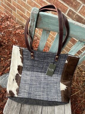 Myra Bag Ruffy, Tuffy Brown, White & Gray Mixed-Texture Tote Bag